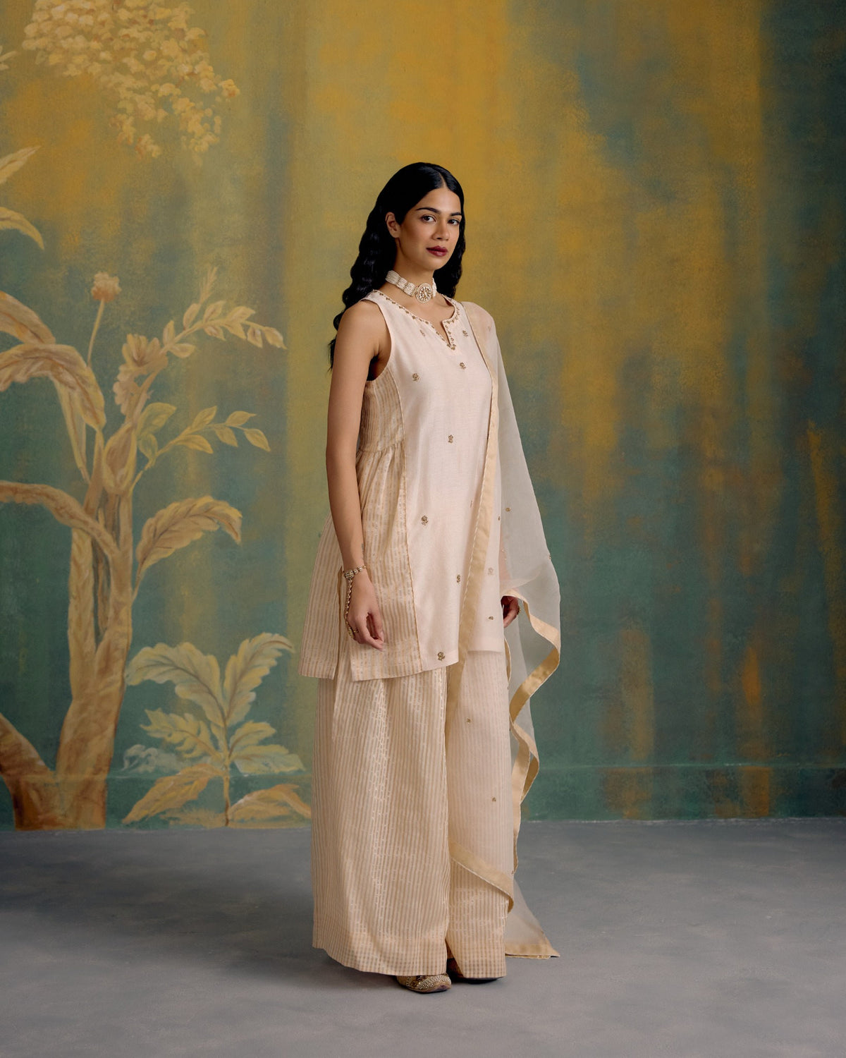 Mogra Sharara Set