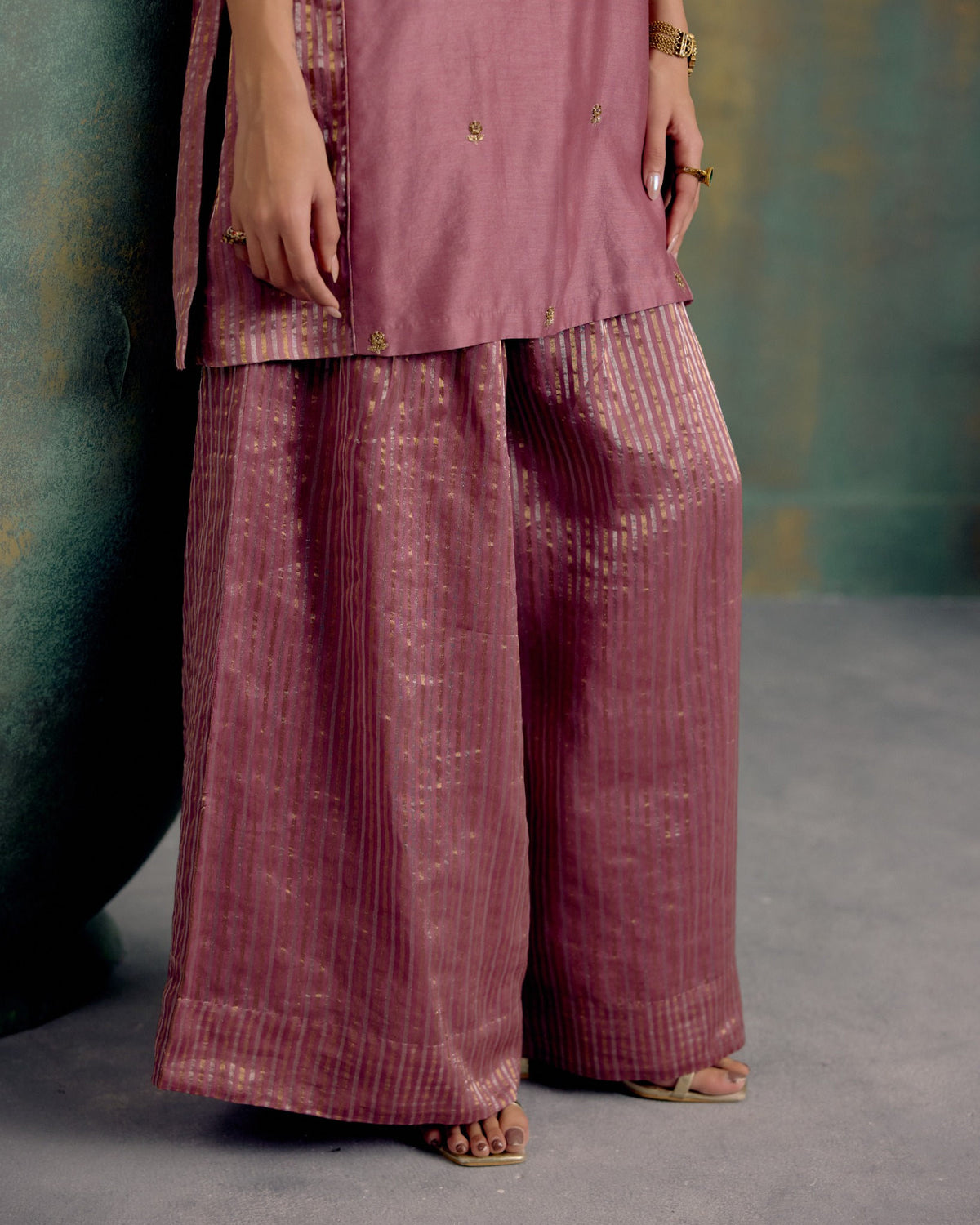 Kashni Sharara Set