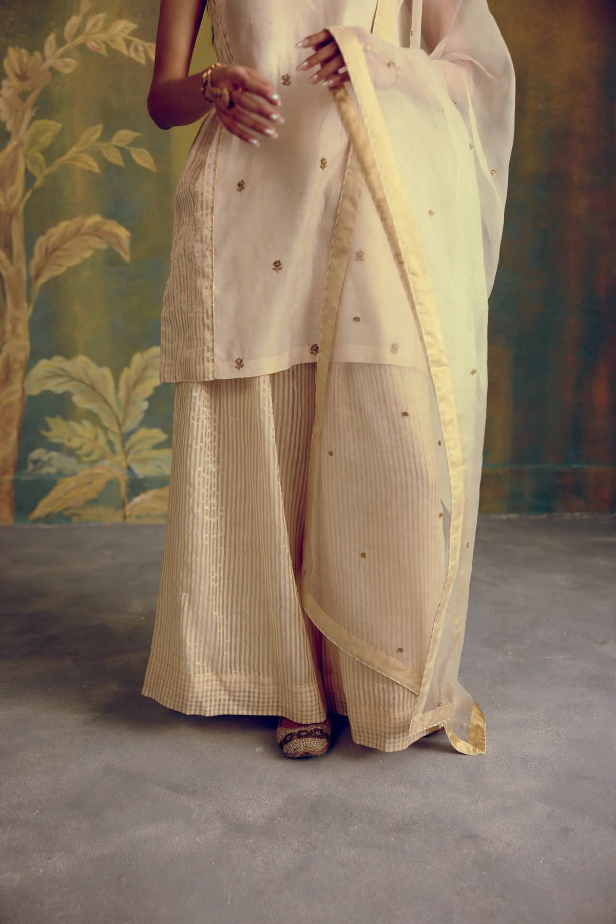 Mogra Sharara Set