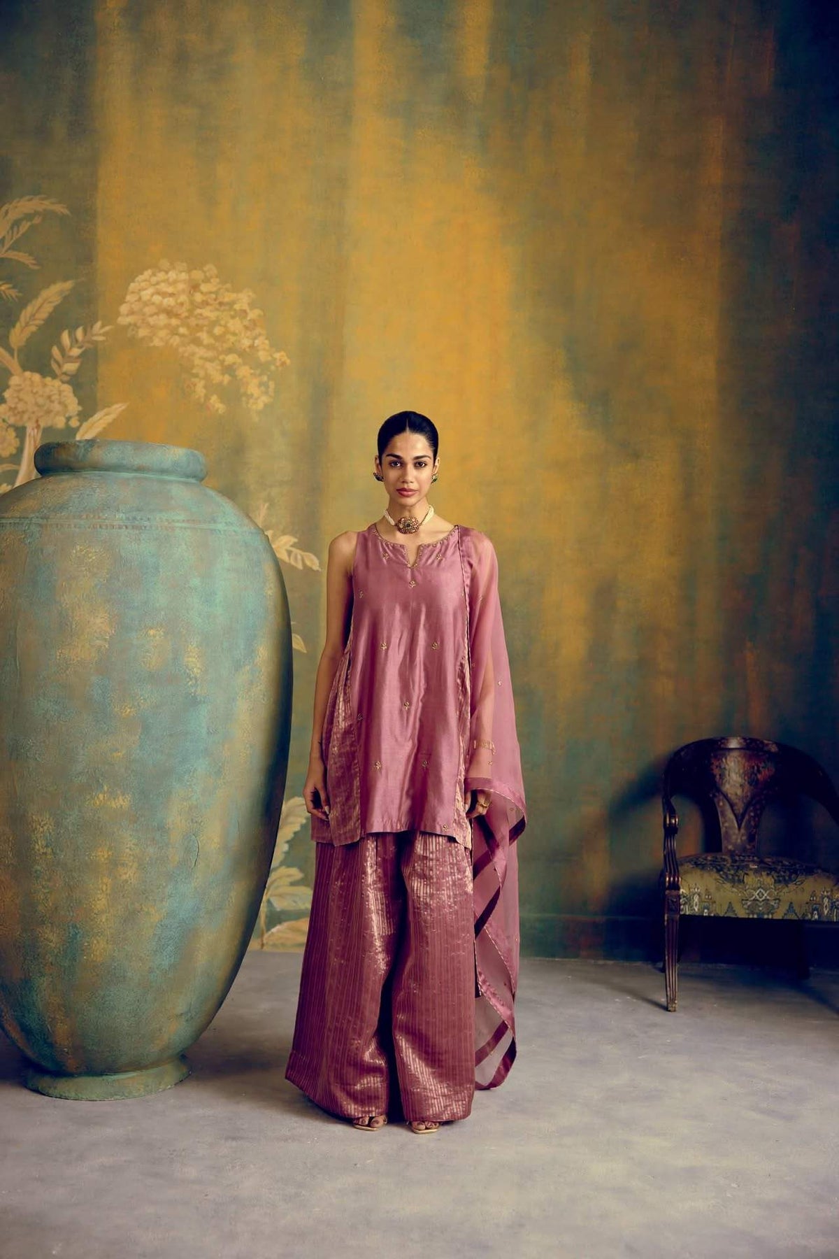 Kashni Sharara Set