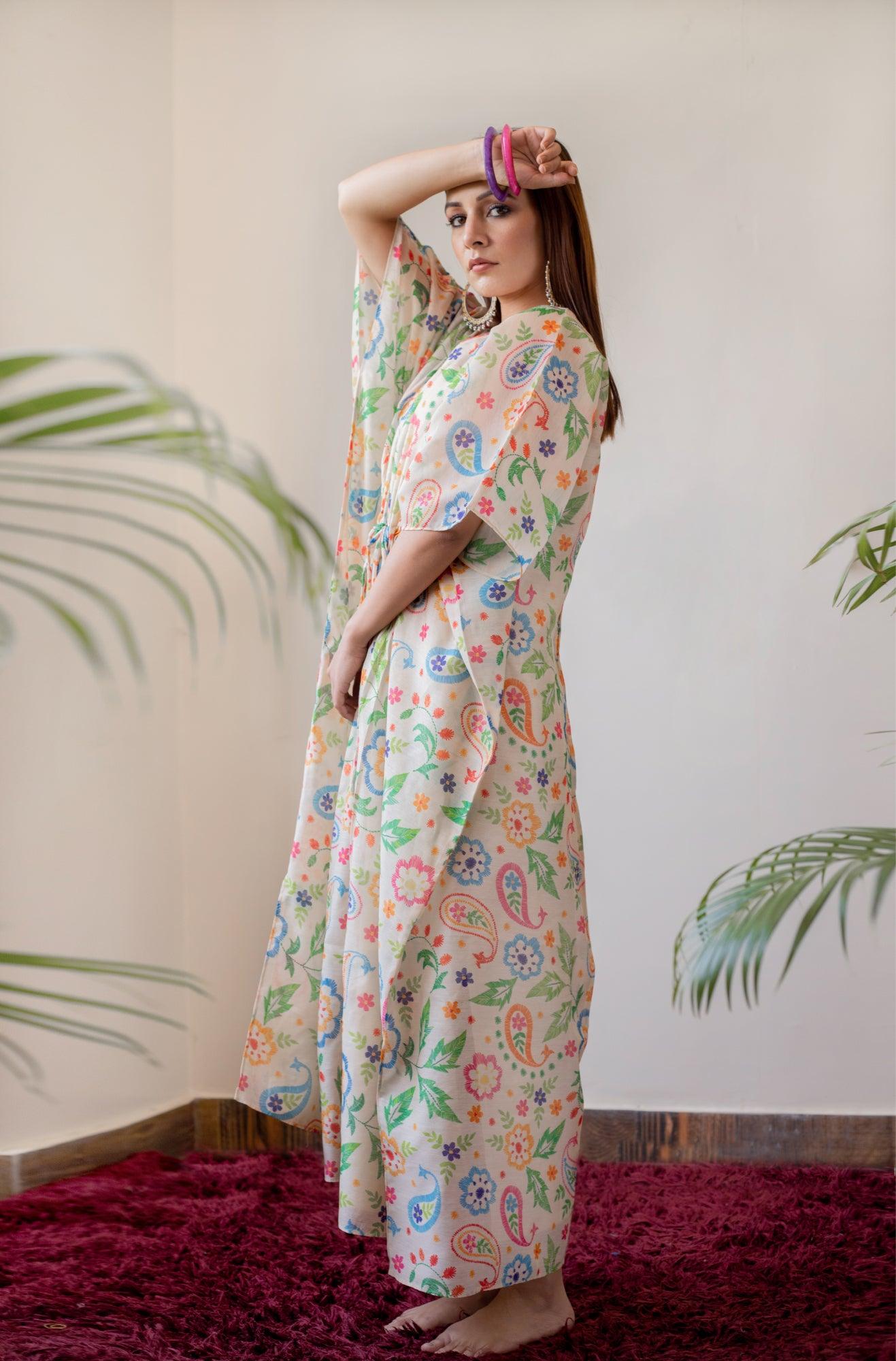 Ivory Paisley Pintuck Kaftan